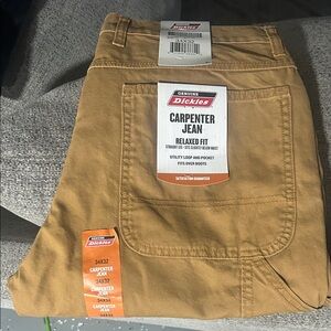 Dickies Relaxed Fit Carpenter Jeans in Brown